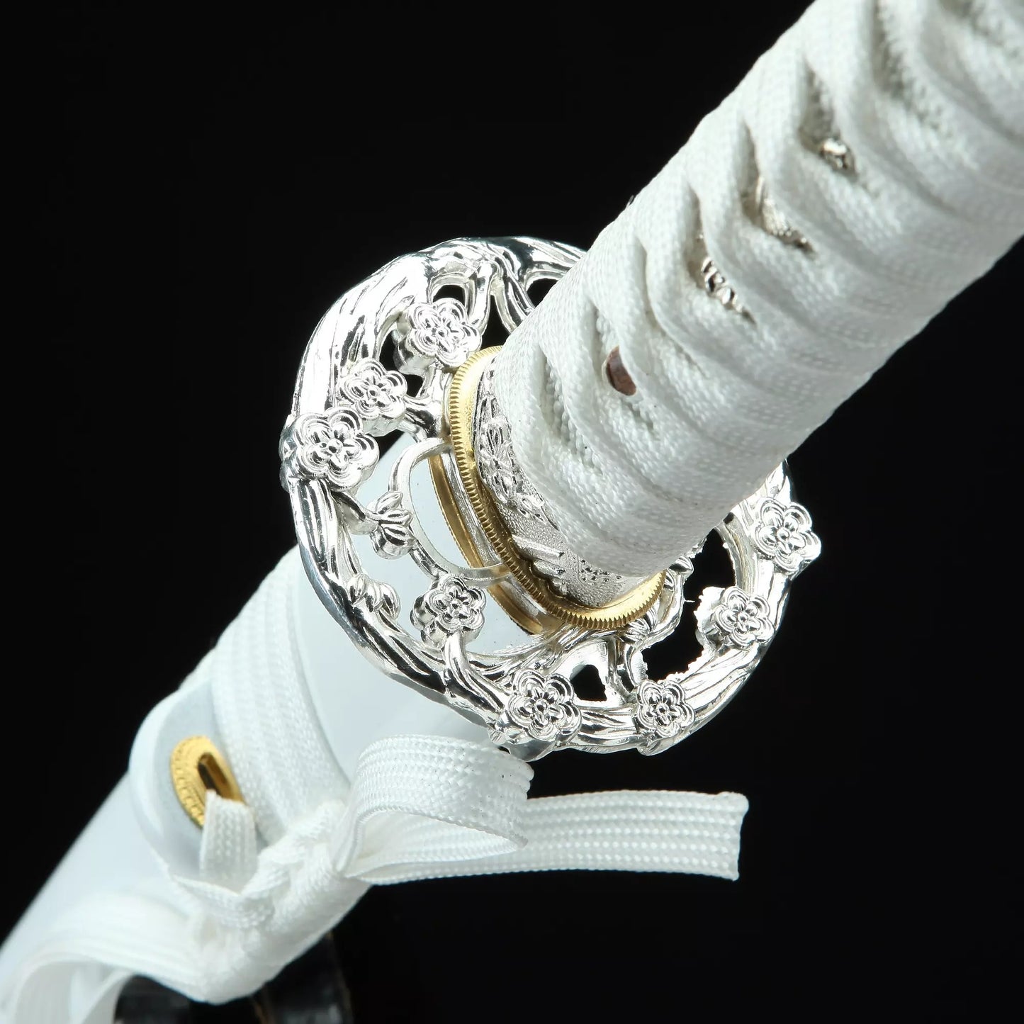 White Katana _ Handmade Japanese Katana Sword T10 Folded Clay Tempered Steel With White Scabbard