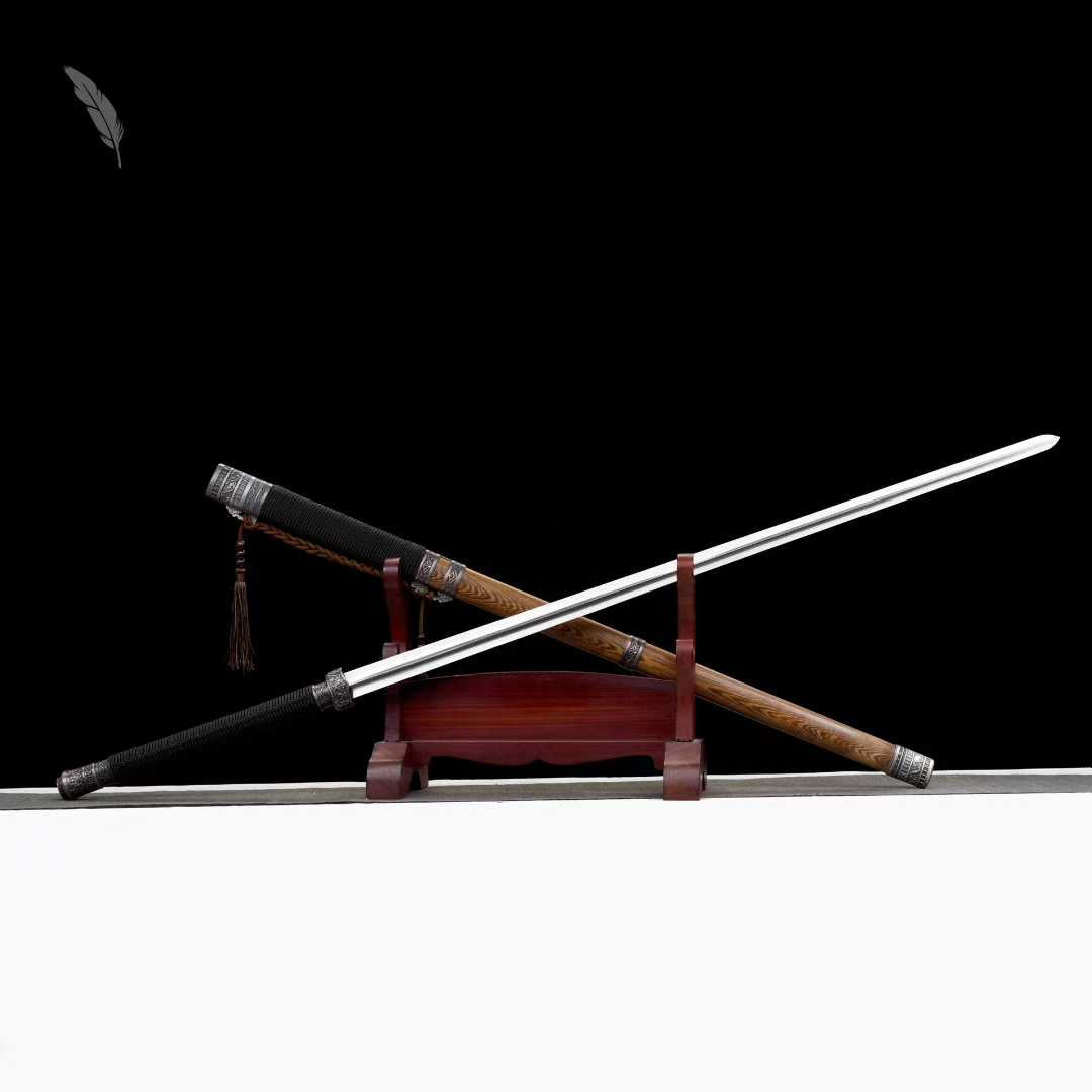 Two-handed Sword~Wolong【Stainless Steel Model】 (SHARP)