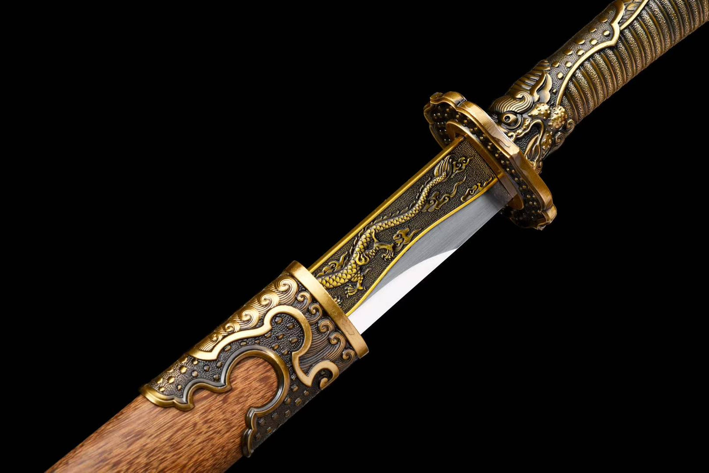 Embroidered Spring Knife ~ Dragon Roar
