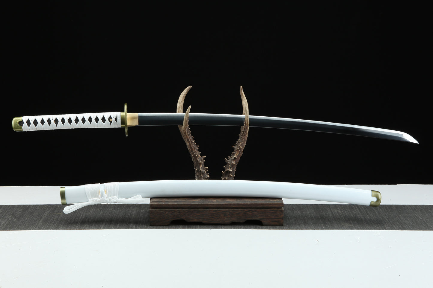 1:1 replica One Piece Zoro Wado Ichimonji