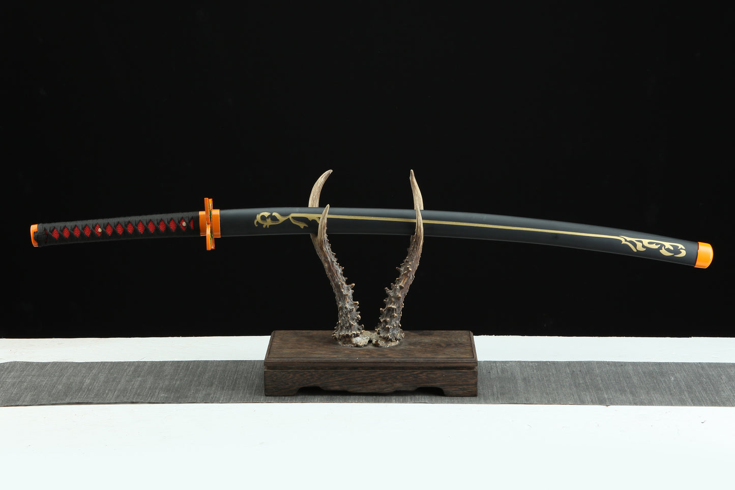1:1 Replica Kochō Shinobu Worn Katana