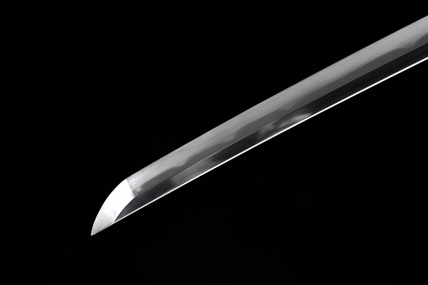 Tamahagane Lacquered Scabbard Ling Xue Katana (Custom-made products: Delivery within 30 days.)