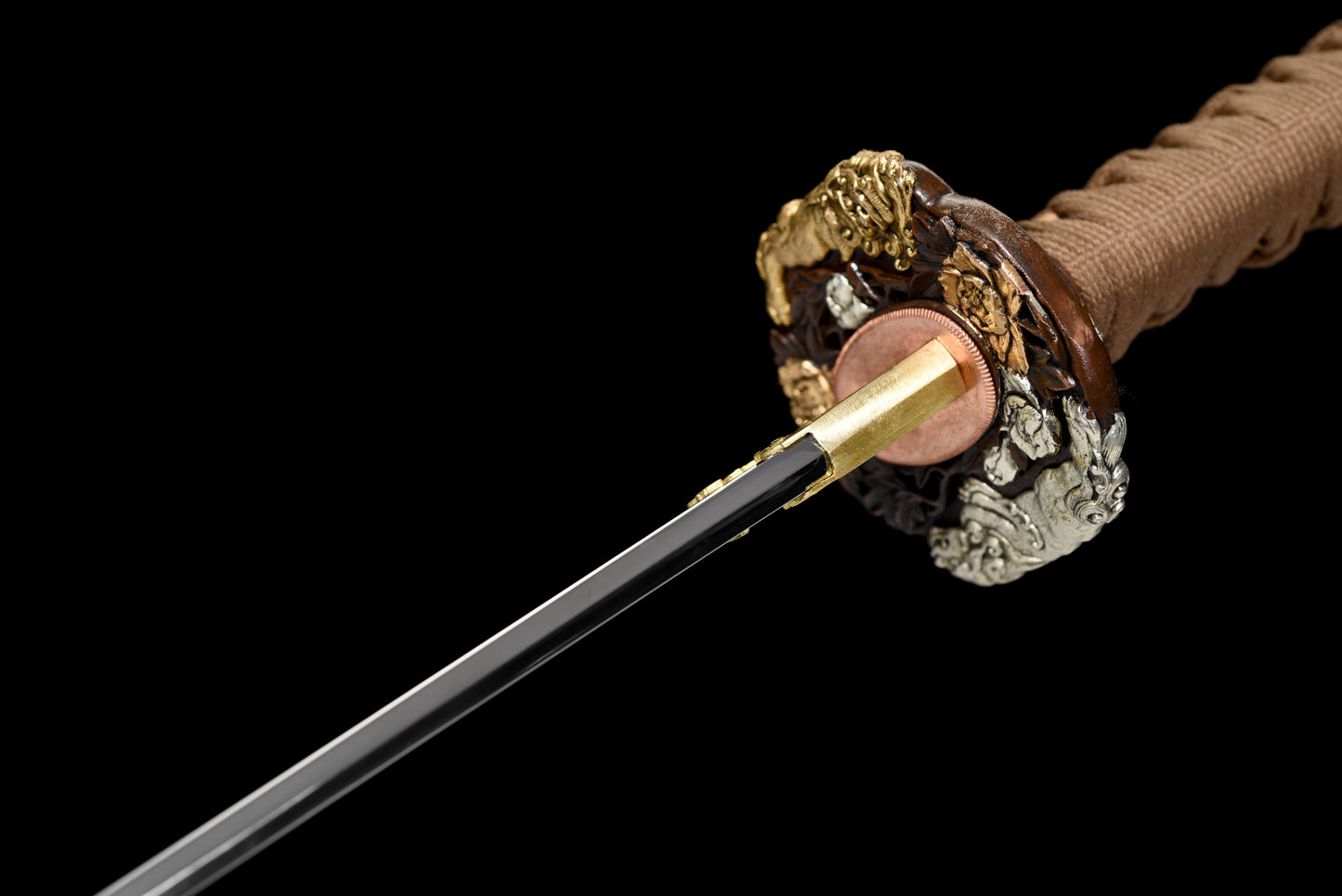 Divine Beast Tamahagane Tachi(Custom-made products: Delivery within 30 days.)