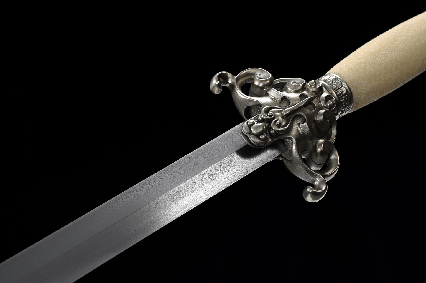 Chi dragon sword(Custom-made products: Delivery within 30 days.)
