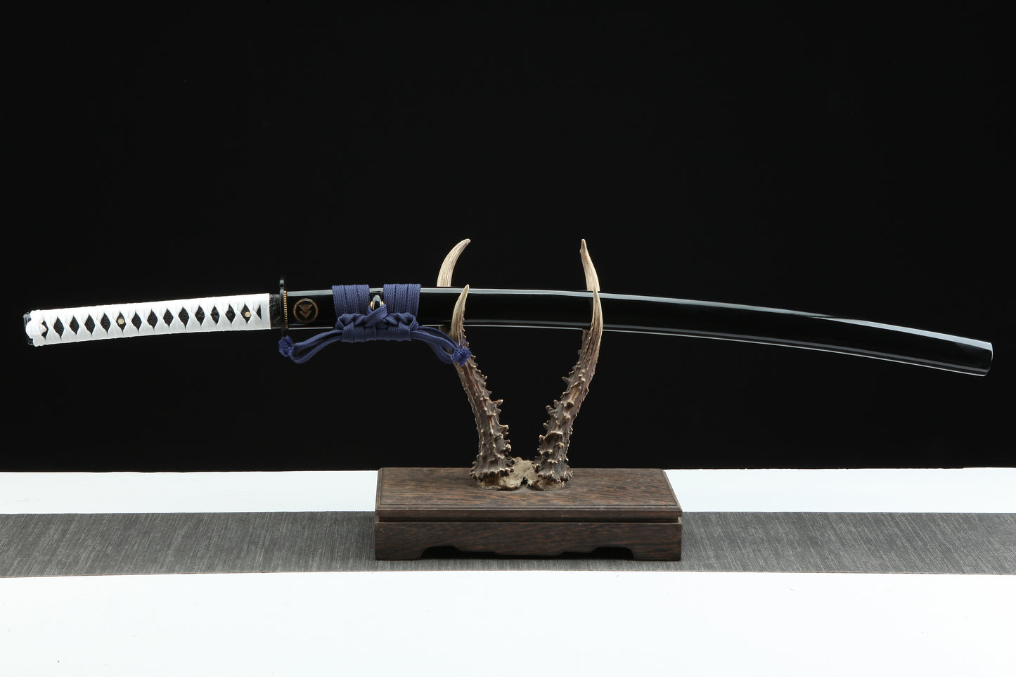 1:1 replica of Ghost of Tsushima (second generation)