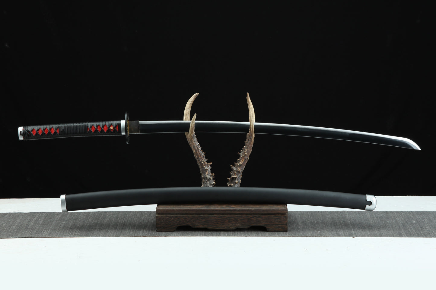 1:1 Replica Kamado Tanjirou Worn Katana