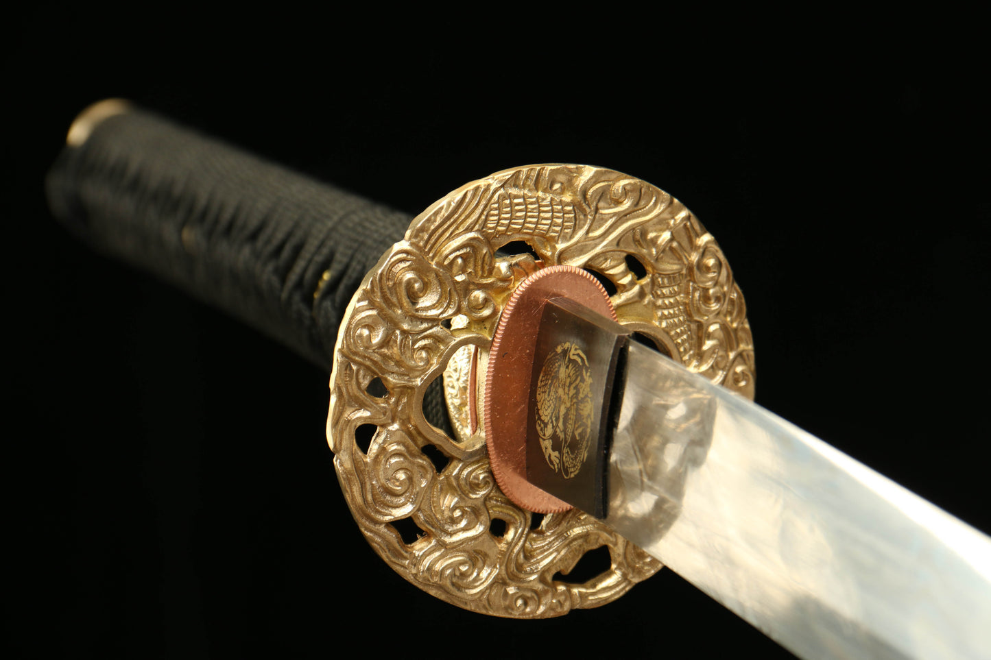 Damascus Steel Twisted Pattern Blade Katana with Brass Fittings and Black Lacquered Scabbard Featuring a Golden Dragon Design