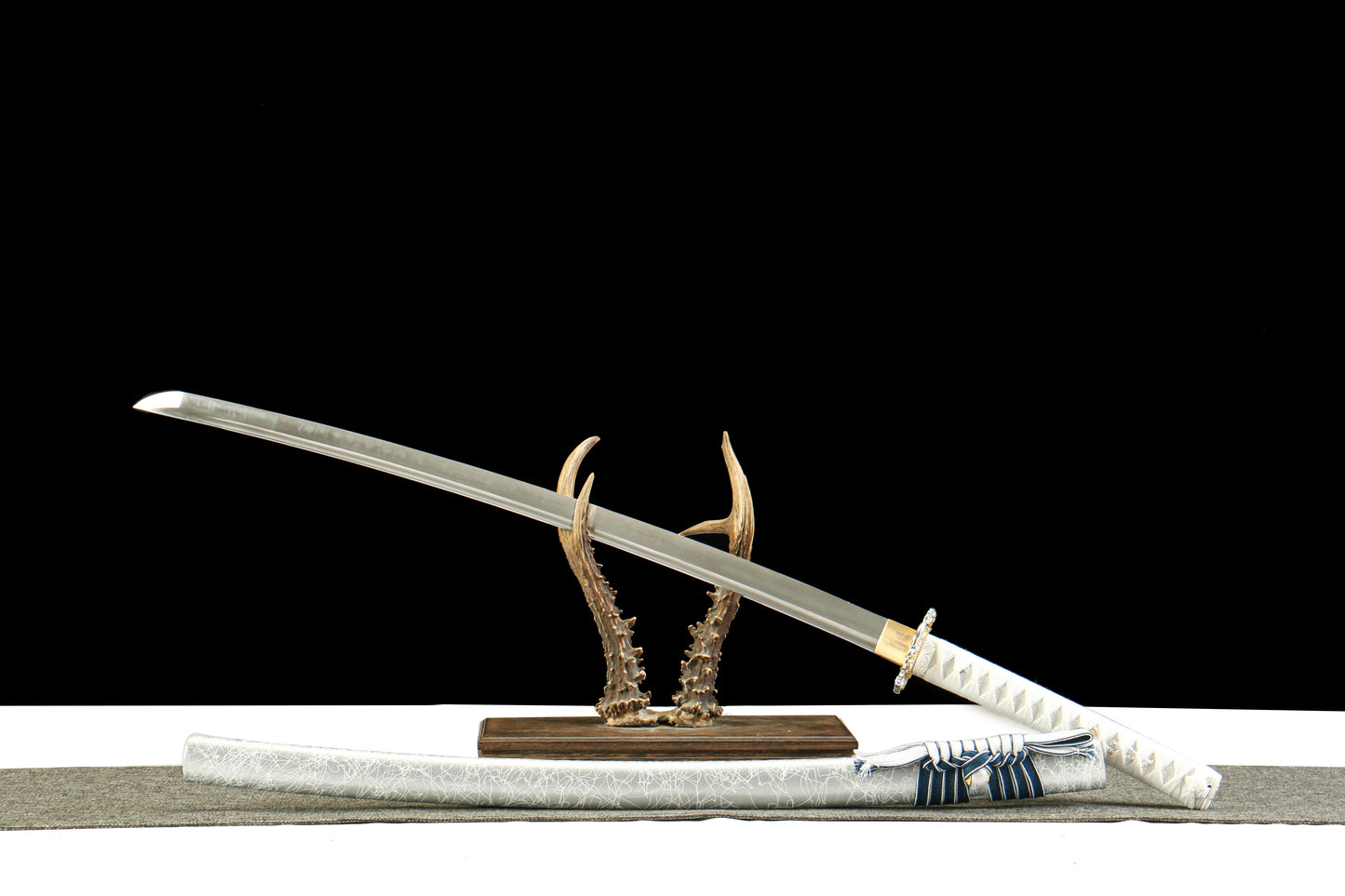 White Jade - Handmade 1065 Steel Katana with Oil Quenched & Tempered Blade, Zinc Alloy Fittings, and Wooden Scabbard