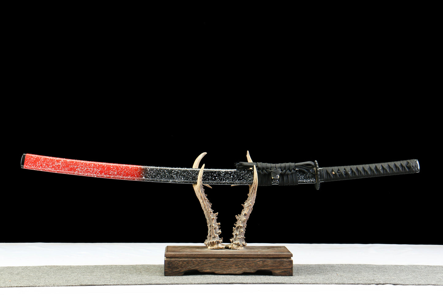 103cm Yue Du Katana | Blackened Damascus Steel Blade, Oil Quenched and Tempered