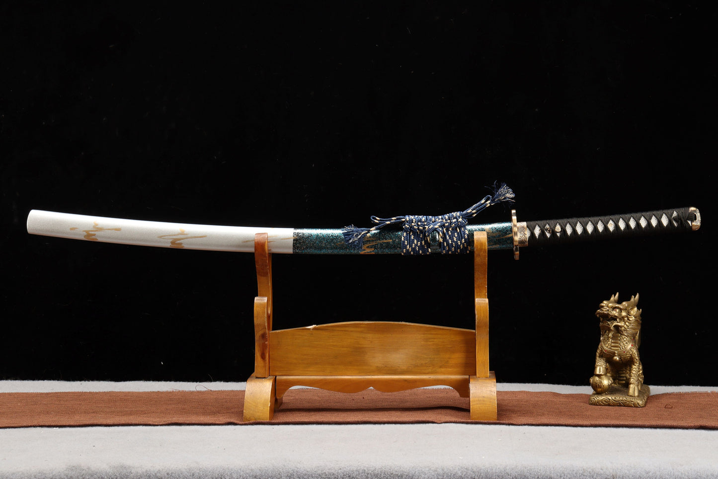 103cm/40.55 inch authentic hand-forged patterned steel copper-clad samurai sword - Flower Language