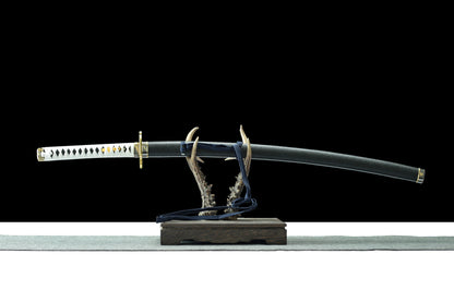 1:1 replica of Devil May Cry's first generation Yama Sword