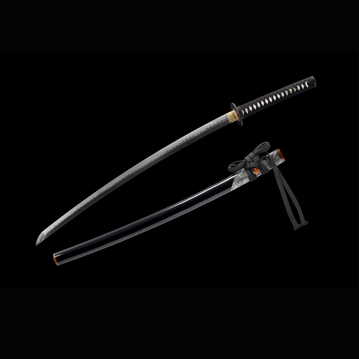 Tamahagane Choji Katana with Real Hamon | Full Tang 18-Stage Polished Black Urushi Scabbard 102cm