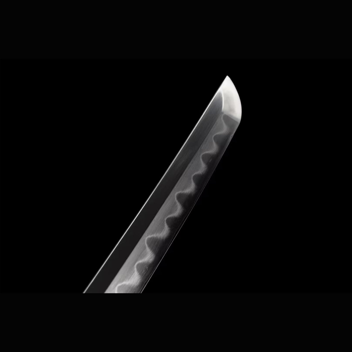 Roaring Tiger Sanmai Katana with Real Hamon | Full Tang Laminated Steel Diagonal Rayskin Scabbard 103cm