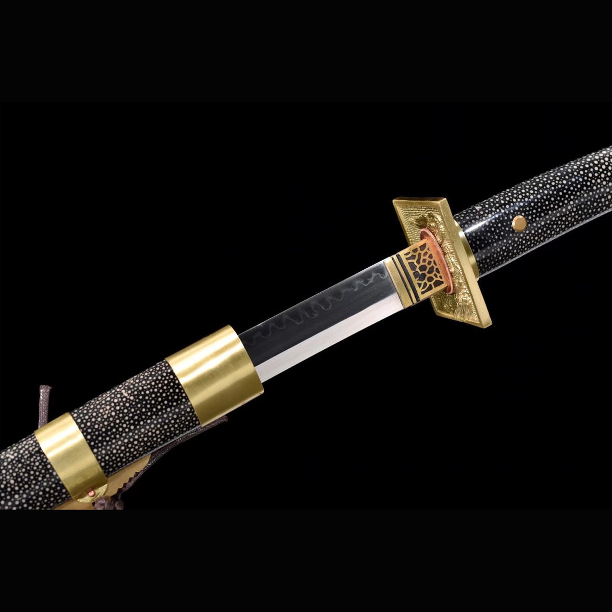 Emperor Tachi with Real Hamon | Full Tang Clay Tempered T10 Steel Natural Redwood Scabbard 105cm
