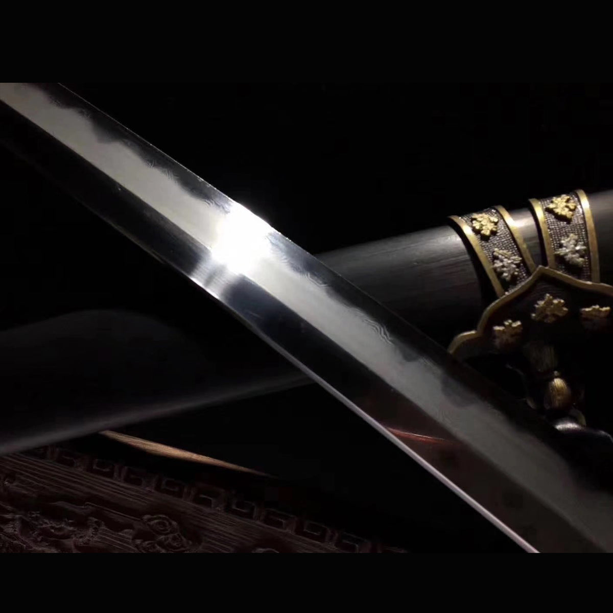 Brass Fitted Black Ebony Tachi with Real Hamon | Full Tang Clay Tempered Folded Pattern Steel 13-Stage Polished 103cm
