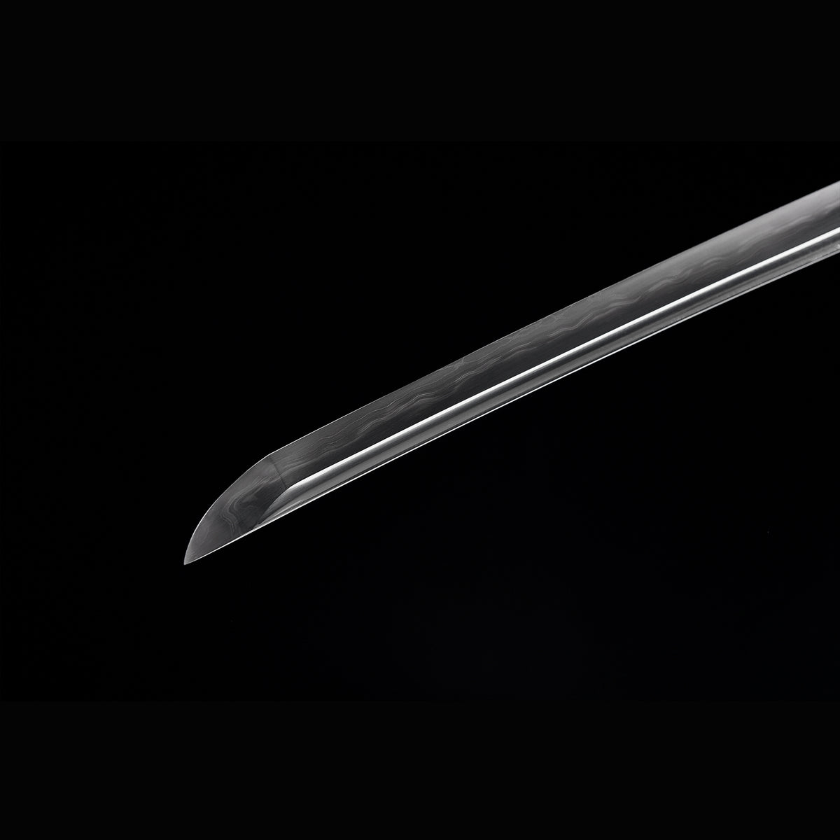 Choji Midare 1095 Katana with Real Hamon | Full Tang Clay Tempered 13-Stage Hand-Polished Lacquered Scabbard 102cm