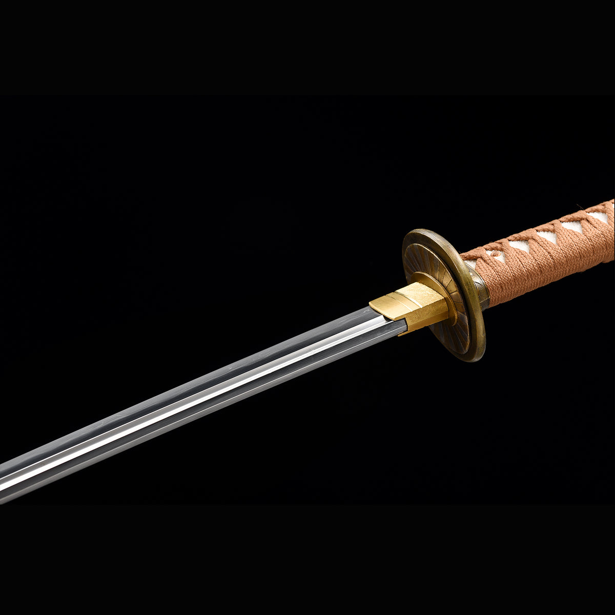 Choji Midare 1095 Katana with Real Hamon | Full Tang Clay Tempered 13-Stage Hand-Polished Lacquered Scabbard 102cm