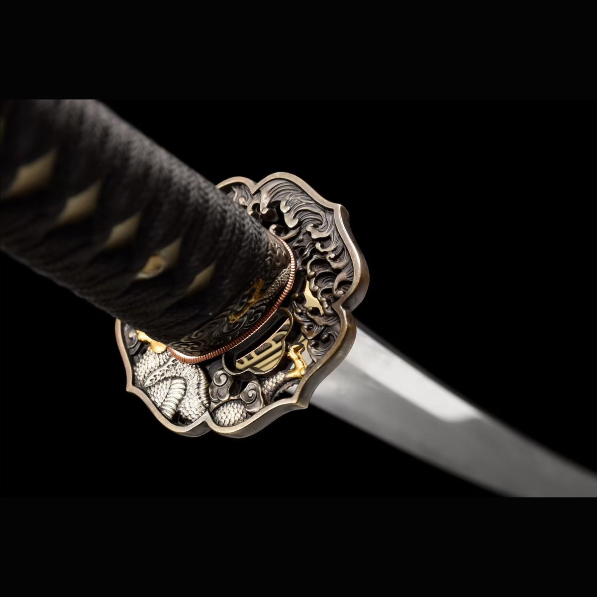 Sea Dragon Katana with Real Hamon | Full Tang Folded Pattern Steel Red Pearl Rayskin Scabbard 103cm