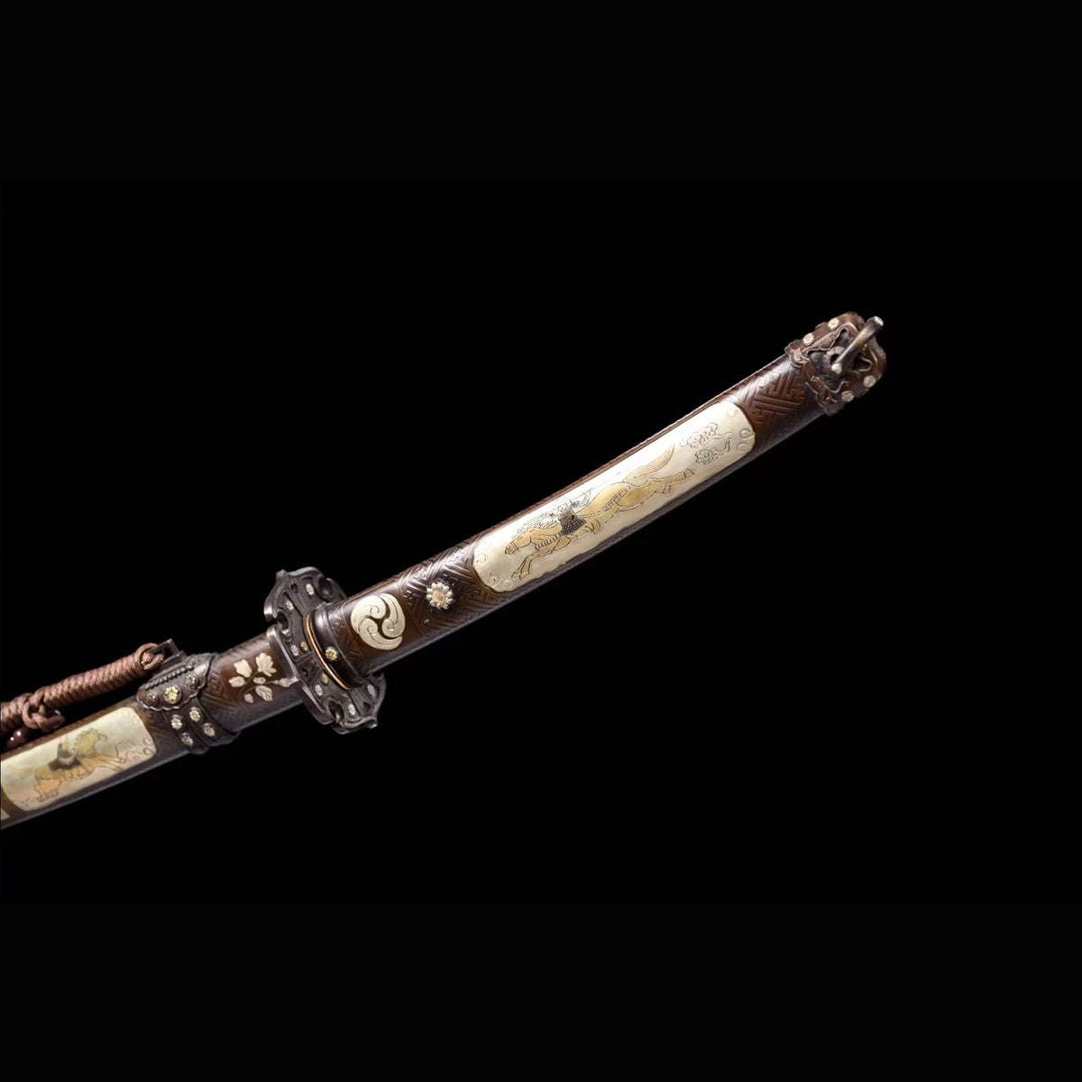 Abundant Cloud Tachi with Real Hamon | Full Tang Laminated Steel All-Copper Scabbard 106cm
