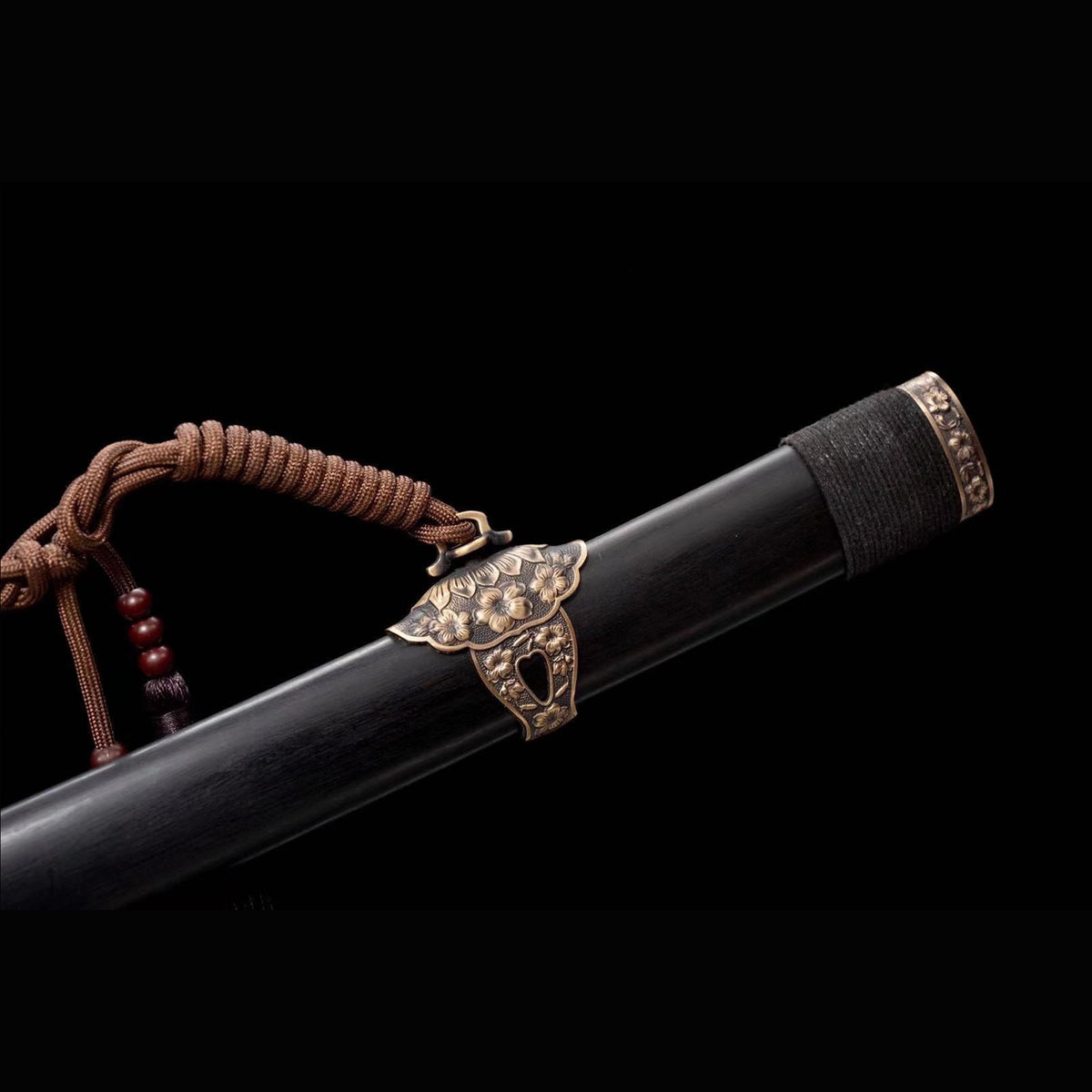 Chrysanthemum Tachi with Real Hamon | Full Tang Folded Damascus Steel Pure Copper Fittings Black Ebony Scabbard 100cm