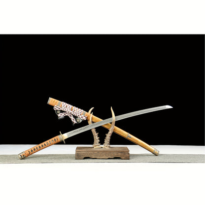 T10 Clay Tempered Tachi · Gold Lacquer Scabbard (103cm)