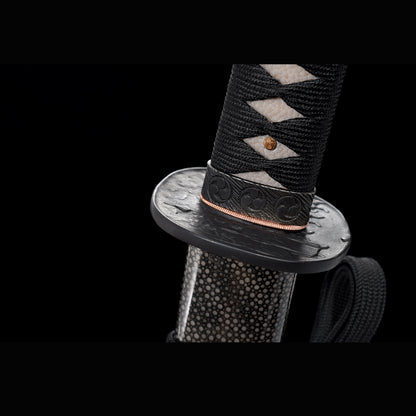 Tamahagane Choji Katana with Real Hamon | Full Tang 18-Stage Polished Black Urushi Scabbard 102cm