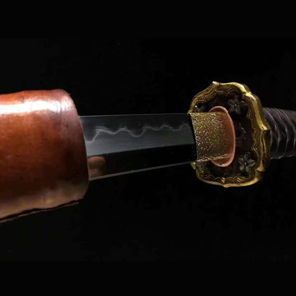 Vintage Military Collector Sword with Real Hamon | Full Tang Gomai Pattern Steel Genuine Leather Scabbard 108cm