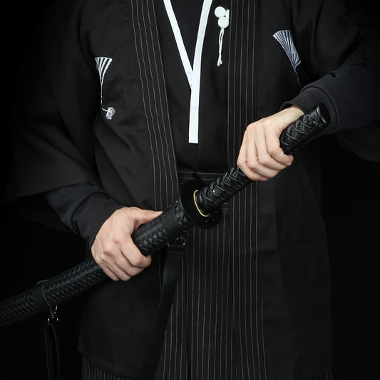 Obsidian Katana · Leather Scabbard Full Tang (105cm)