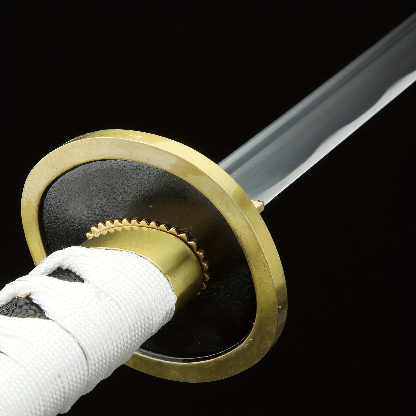 White Katana · Round Gold Tsuba Full Tang (103cm)