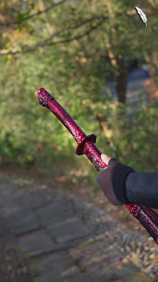 Embroidered Spring Sword ~ Red Blood (sharp)
